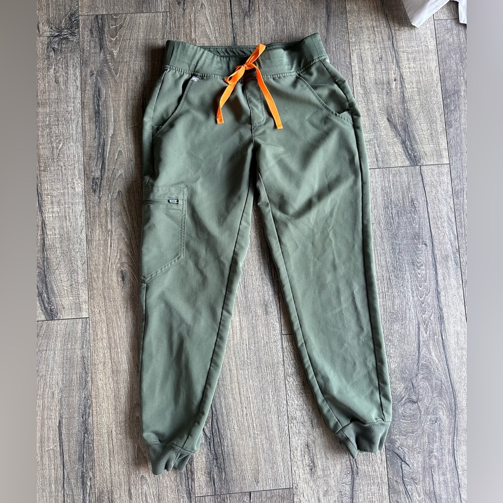 FIGS Olive Green Jogger Scrub Pants with Orange Drawstring